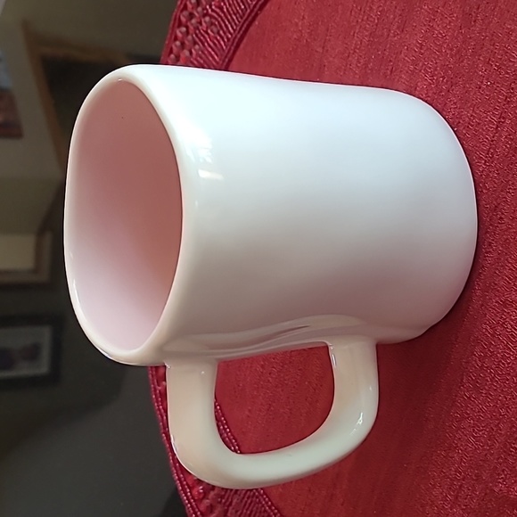 ⛄️Rae Dunn Mug - Picture 2 of 4